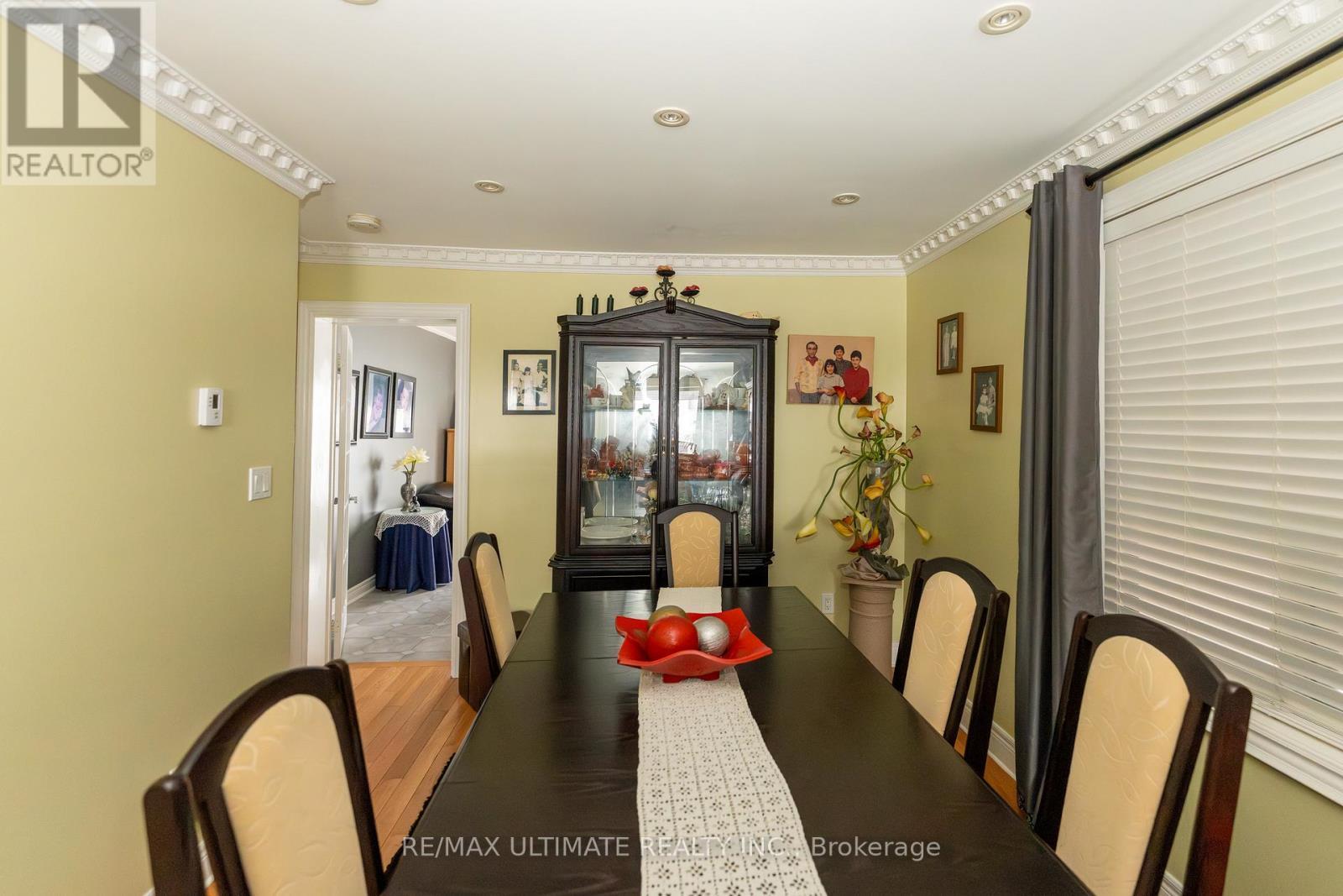 120 Rosethorn Avenue W, Toronto, ON - Indoor Photo Showing Dining Room