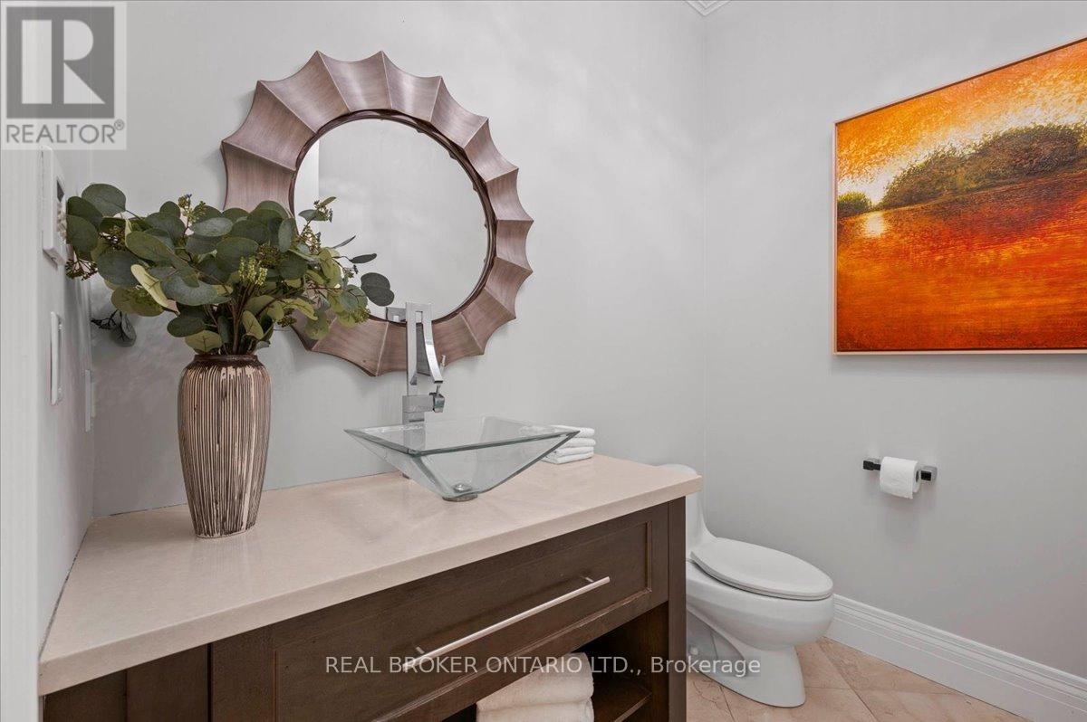 459 Deer Ridge Drive, Kitchener, ON - Indoor Photo Showing Bathroom