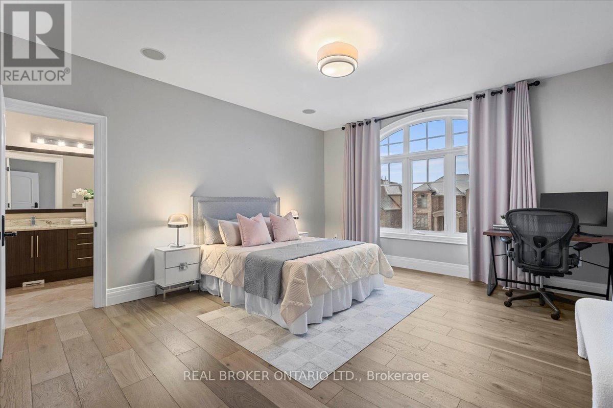 459 Deer Ridge Drive, Kitchener, ON - Indoor Photo Showing Bedroom