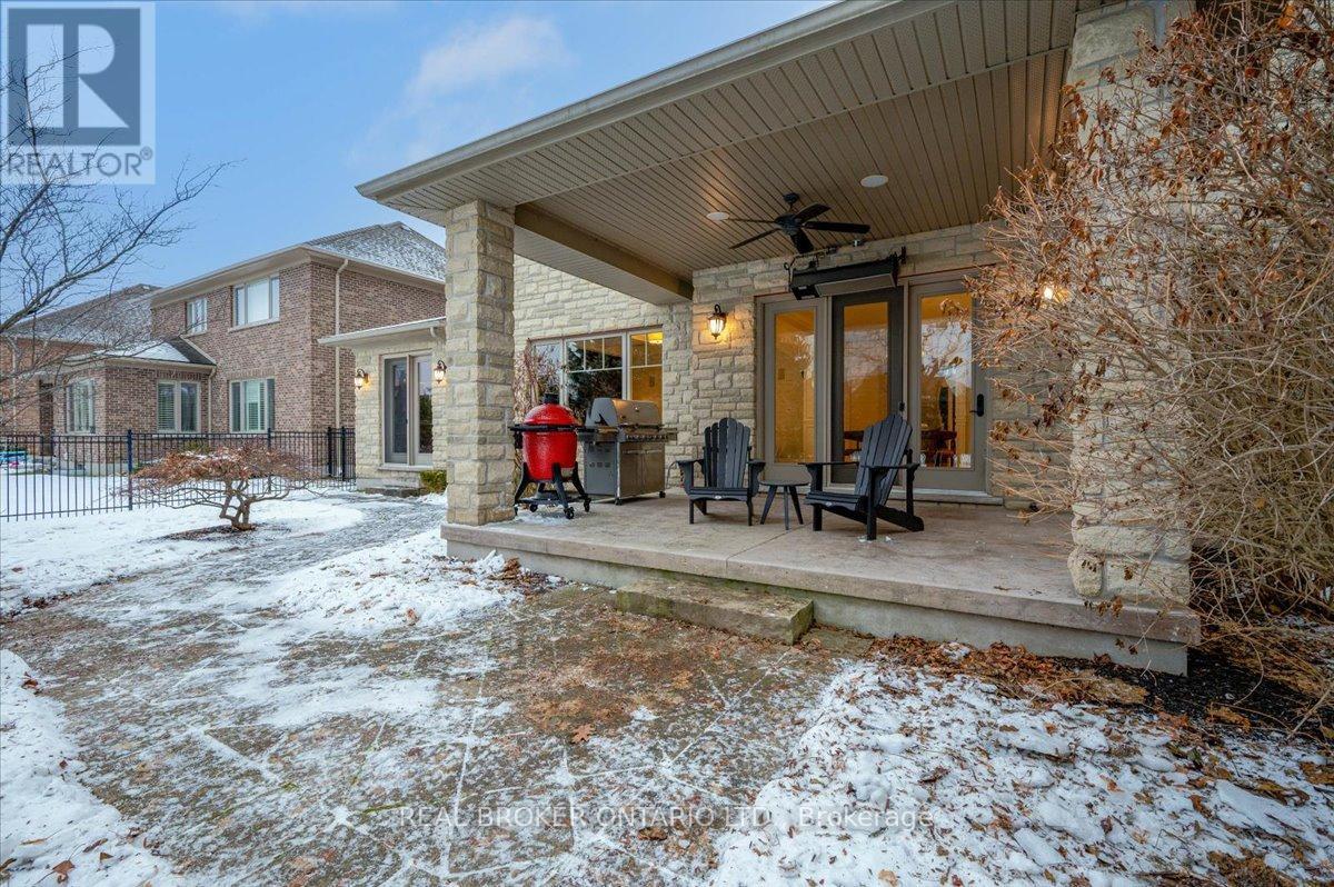 459 Deer Ridge Drive, Kitchener, ON - Outdoor With Deck Patio Veranda