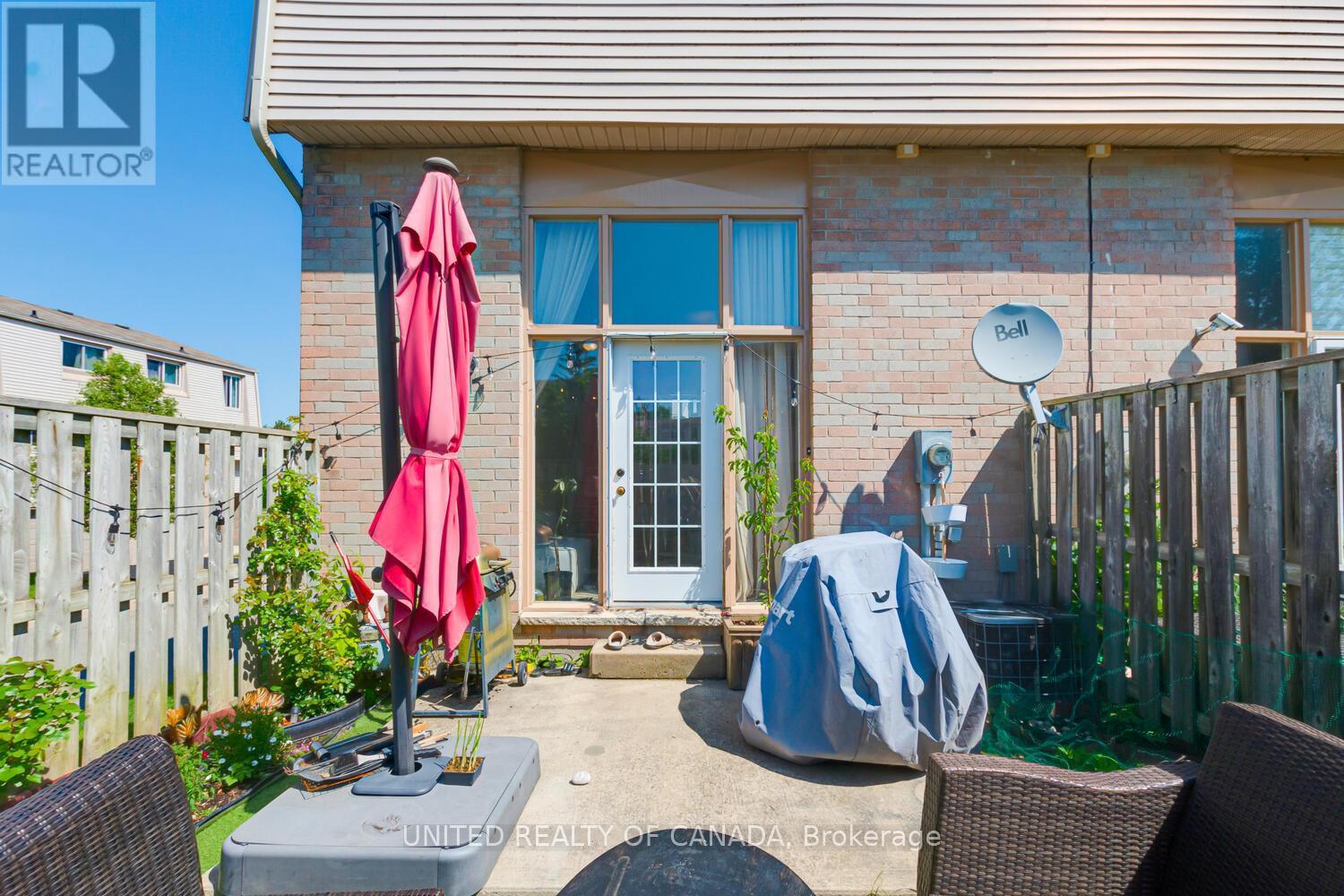 1264 Limberlost Road, London North, ON - Outdoor