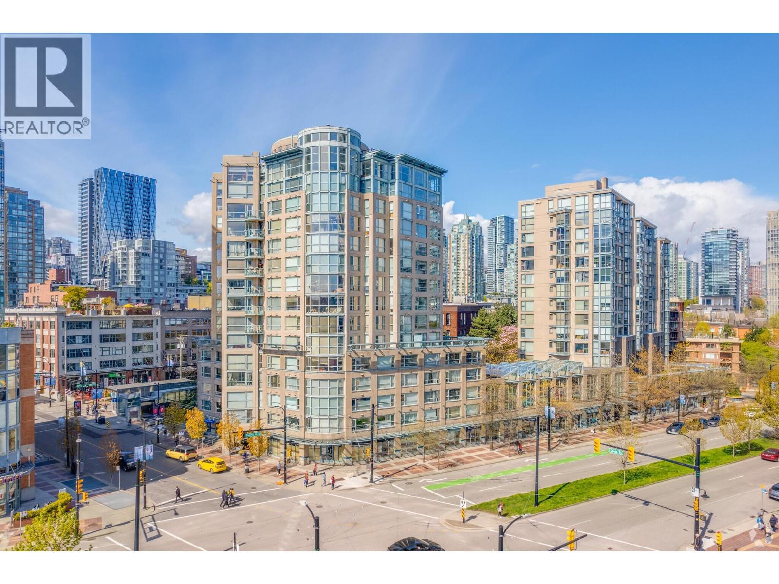 1189 W Pacific Boulevard, Vancouver, BC
