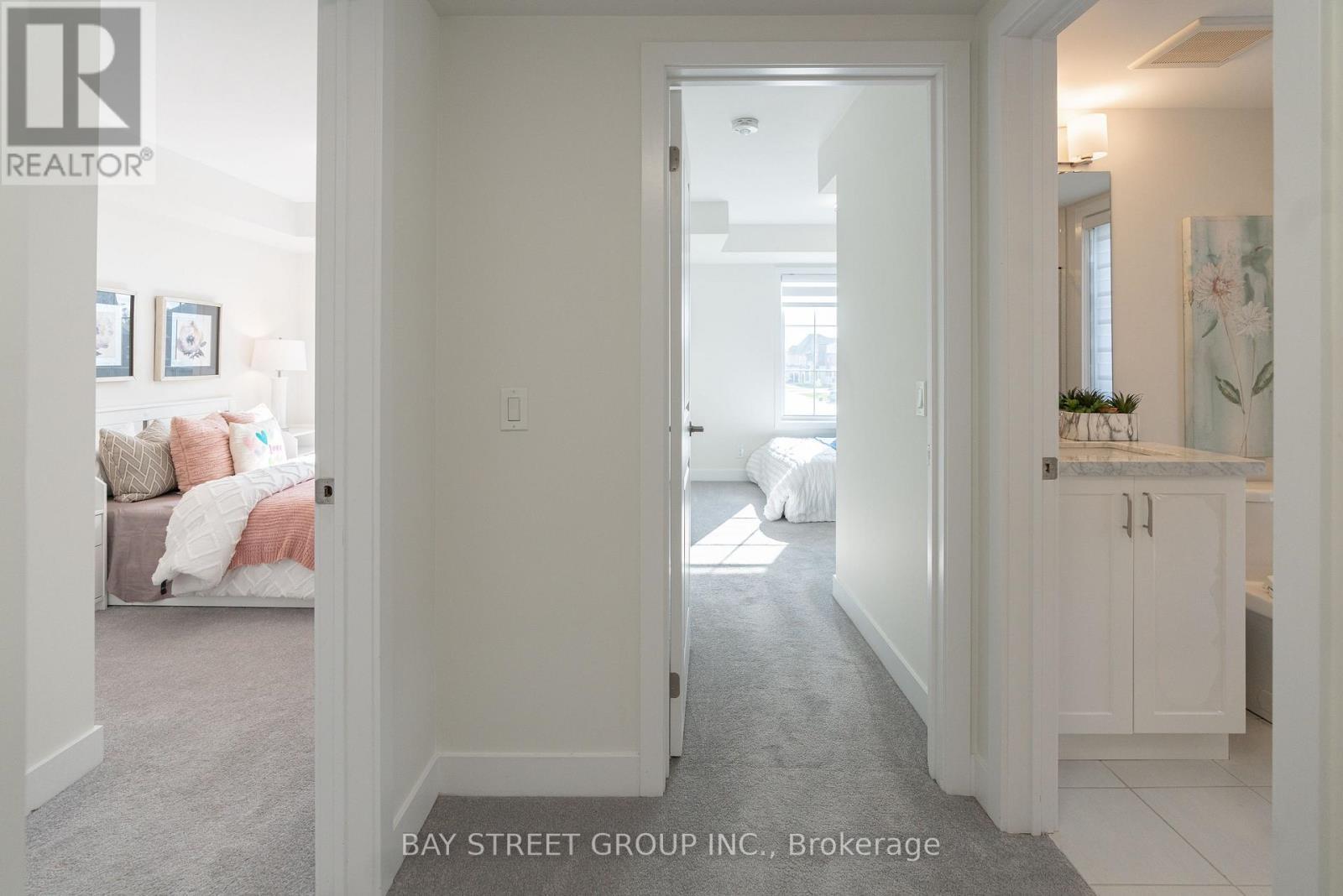 2 William Shearn Crescent, Markham, ON - Indoor Photo Showing Other Room