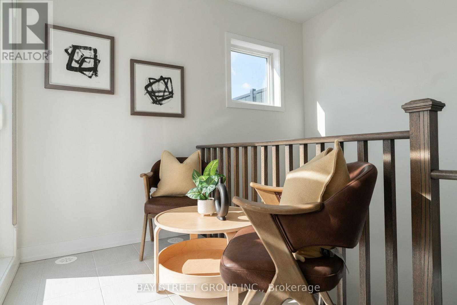 2 William Shearn Crescent, Markham, ON - Indoor Photo Showing Other Room