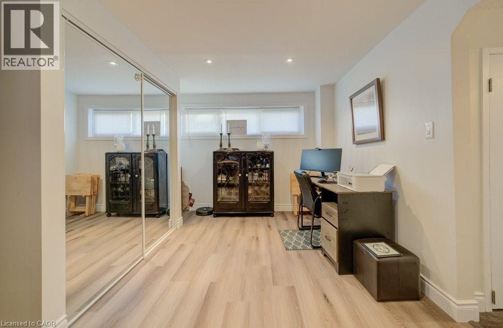 34 Willow Green Court, Kitchener, ON - Indoor