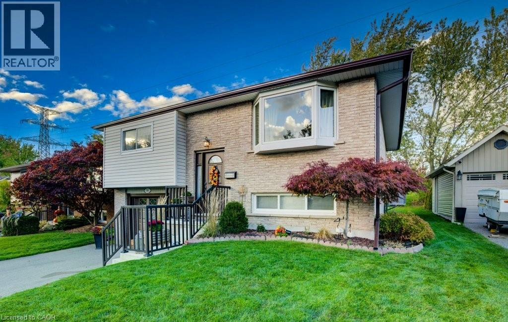 34 Willow Green Court, Kitchener, ON - Outdoor