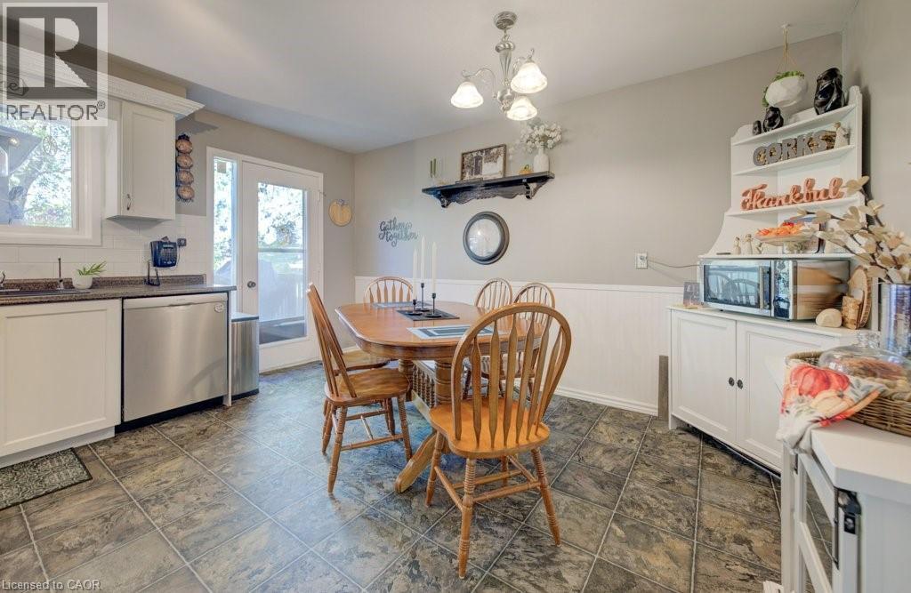 34 Willow Green Court, Kitchener, ON - Indoor