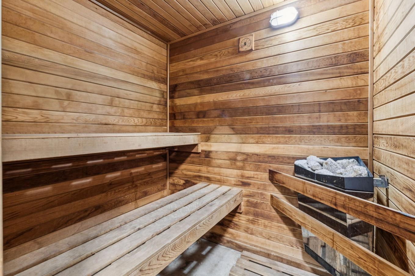 Sauna - 606-259 Rue Champlain, Gatineau (Hull), QC - Indoor Photo Showing Other Room