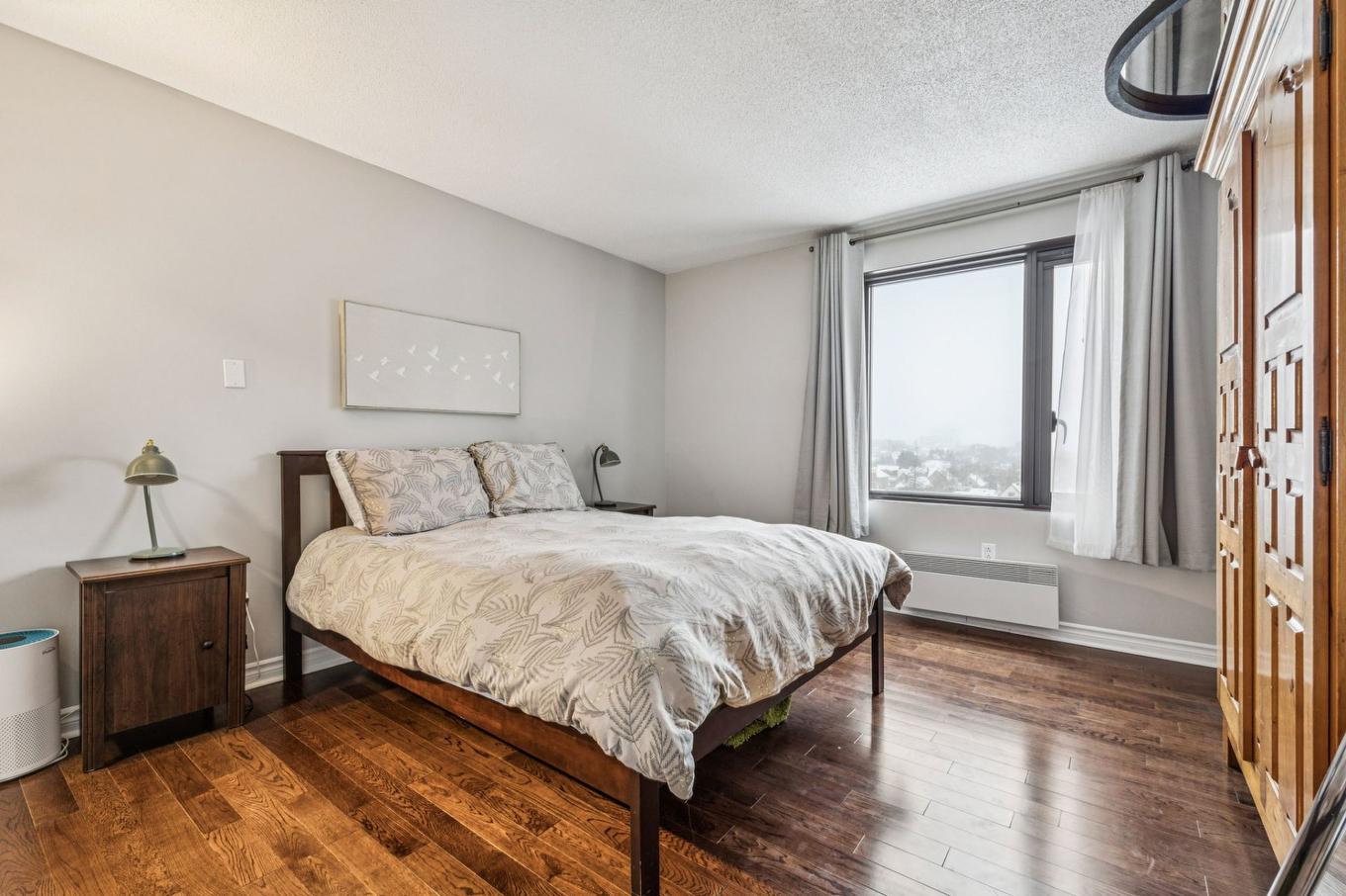 Primary bedroom - 606-259 Rue Champlain, Gatineau (Hull), QC - Indoor Photo Showing Bedroom