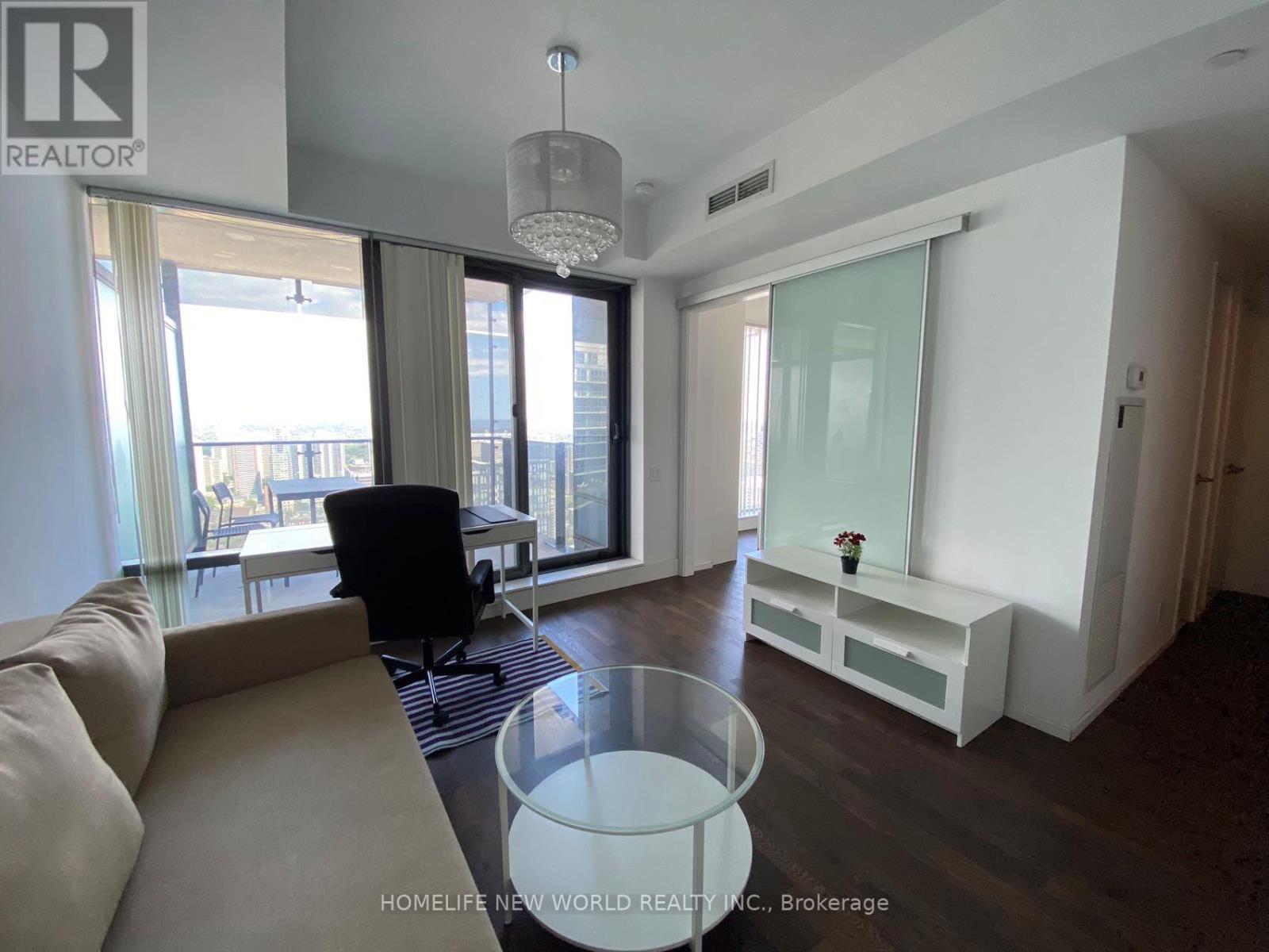 4001 - 5 St. Joseph Street, Toronto, ON - Indoor