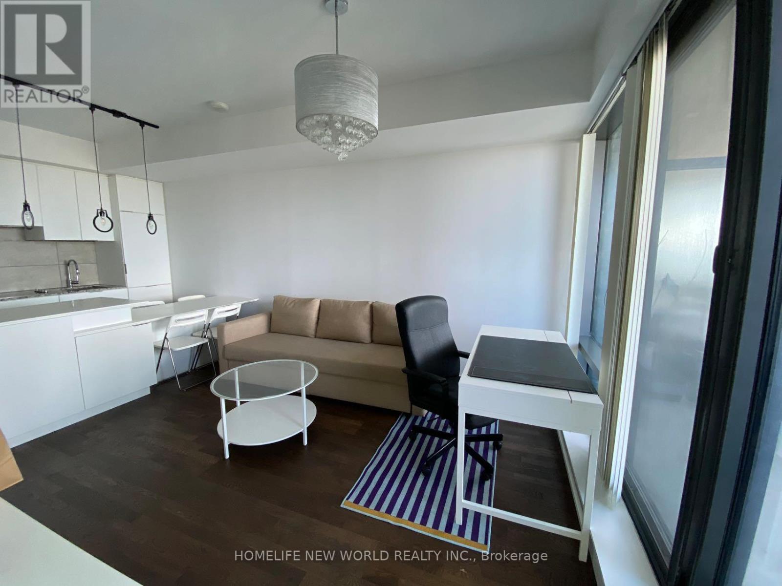 4001 - 5 St. Joseph Street, Toronto, ON - Indoor Photo Showing Kitchen