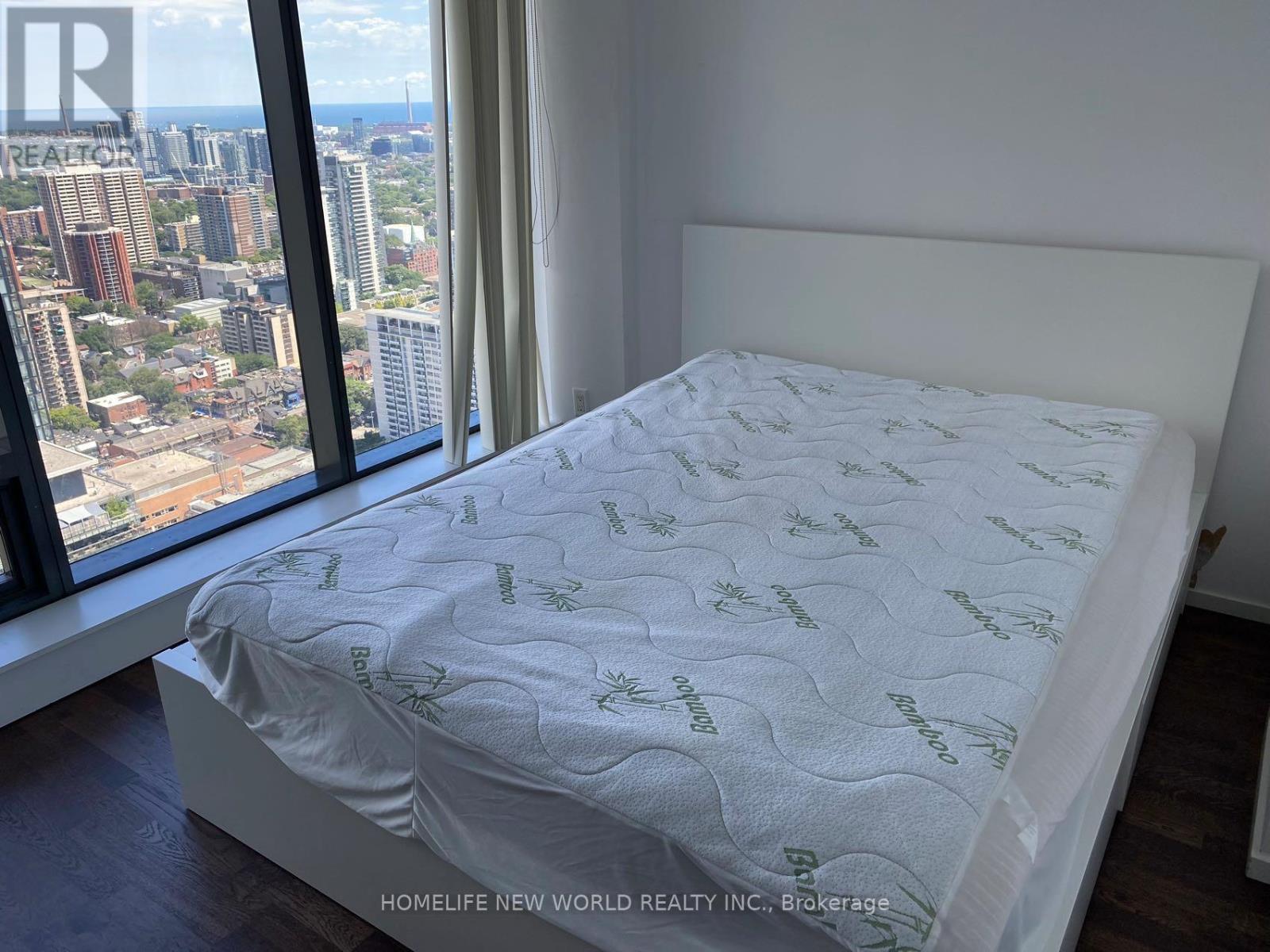 4001 - 5 St. Joseph Street, Toronto, ON - Indoor Photo Showing Bedroom