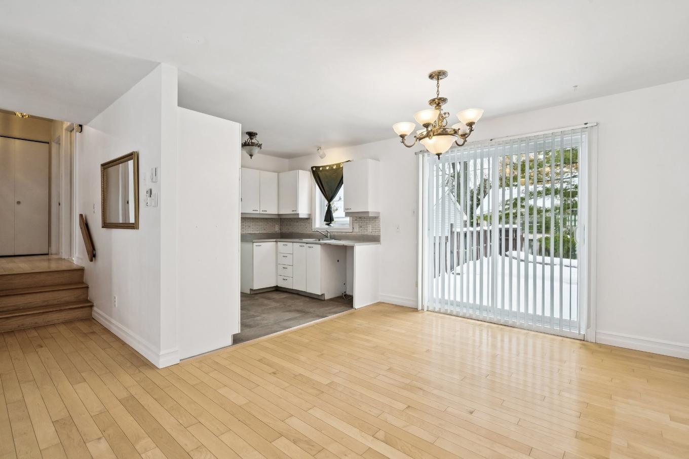 Salle à manger - 135 Rue De Provence, L'Île-Perrot, QC - Indoor