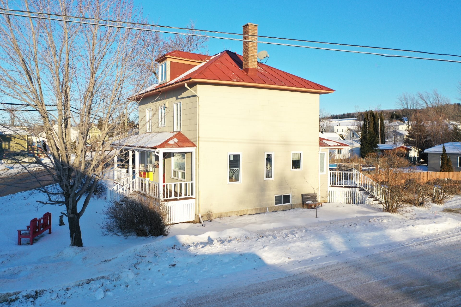 Front of Structure - 626 Boul. Hébert, Saint-Pascal, QC - Outdoor