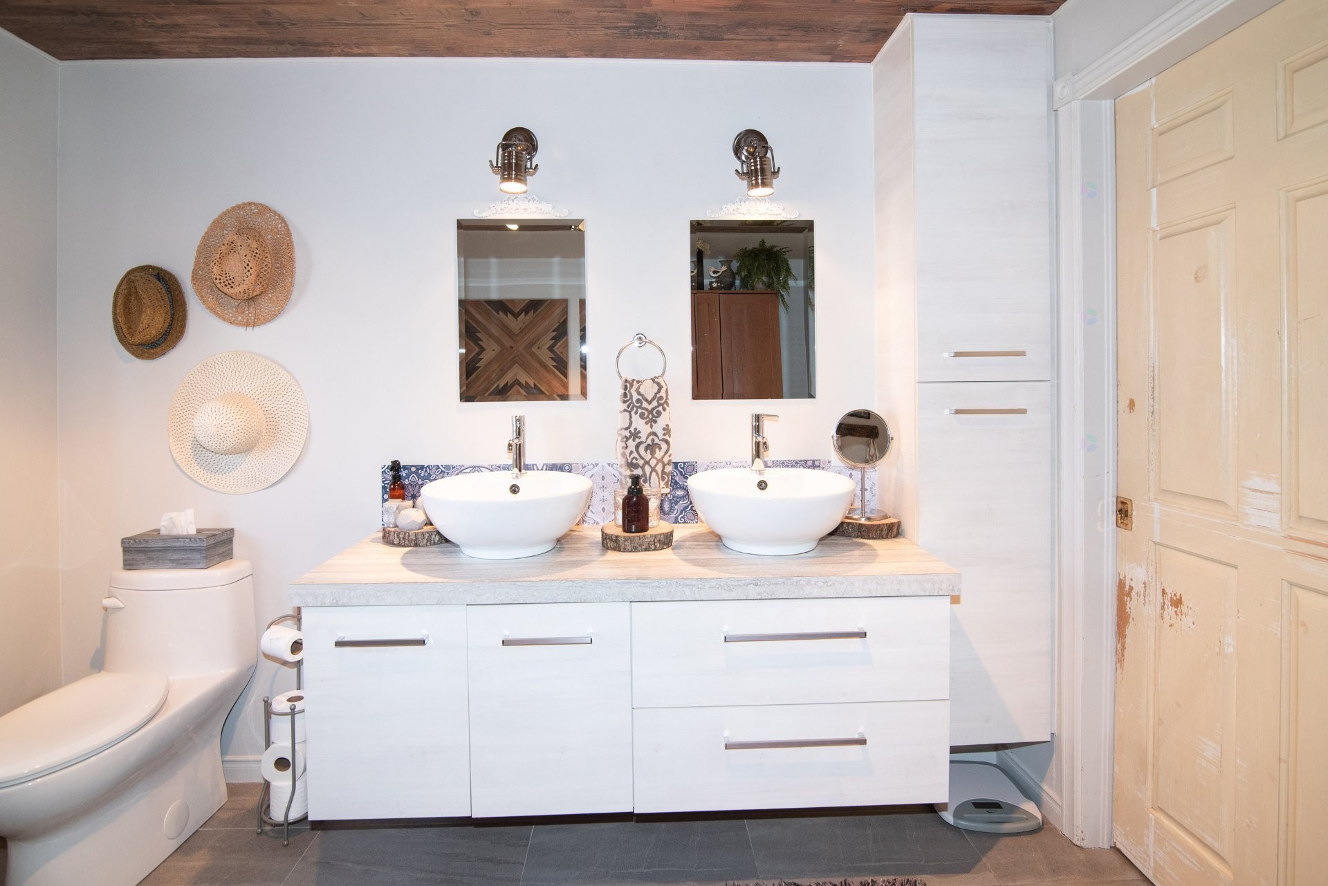 Bathroom - 626 Boul. Hébert, Saint-Pascal, QC - Indoor Photo Showing Bathroom