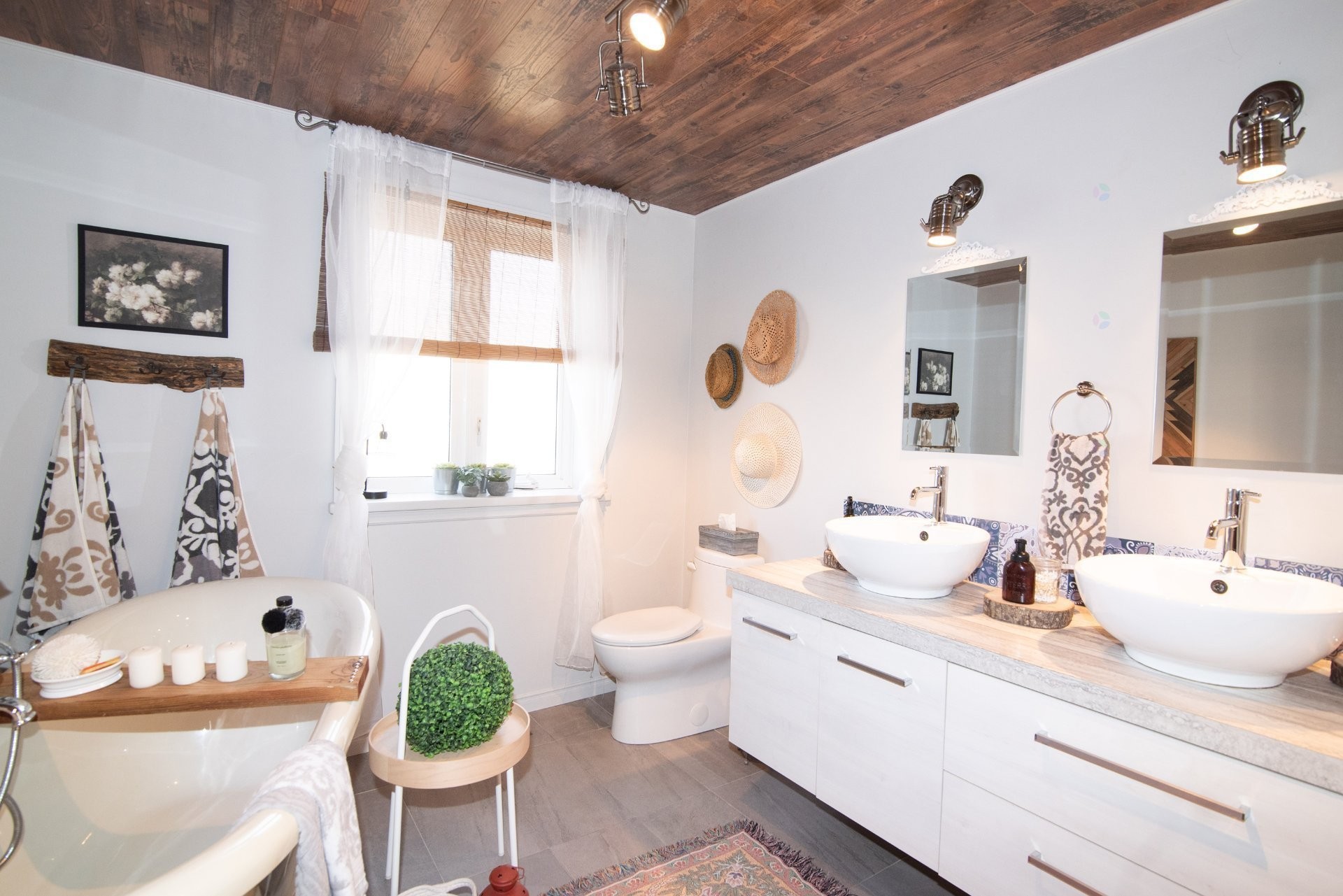 Bathroom - 626 Boul. Hébert, Saint-Pascal, QC - Indoor Photo Showing Bathroom