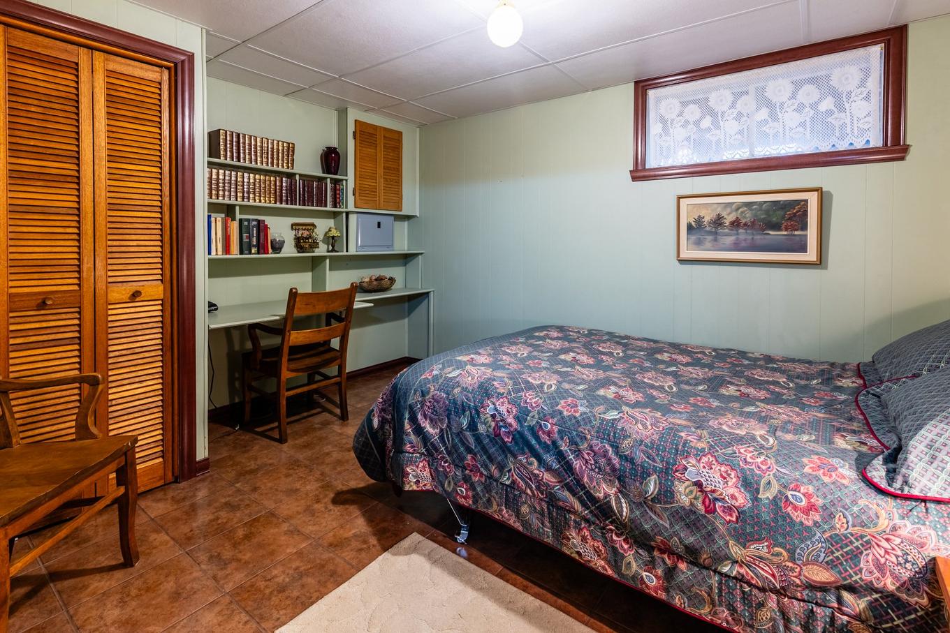 Chambre à coucher - 325 Rue Landry, Lévis (Les Chutes-De-La-Chaudière-Ouest), QC - Indoor Photo Showing Bedroom