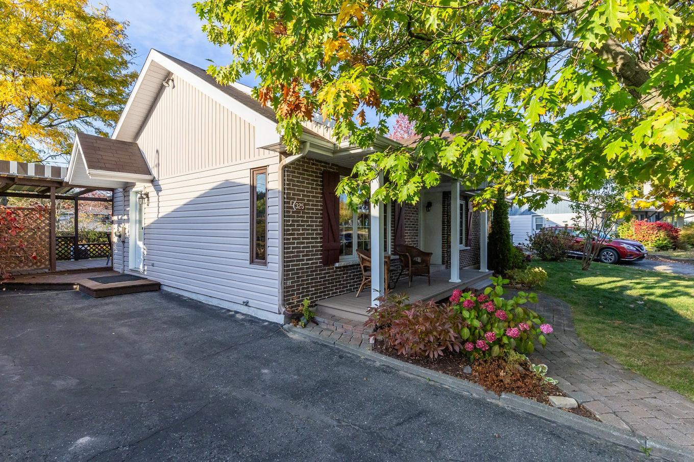 Façade - 325 Rue Landry, Lévis (Les Chutes-De-La-Chaudière-Ouest), QC - Outdoor