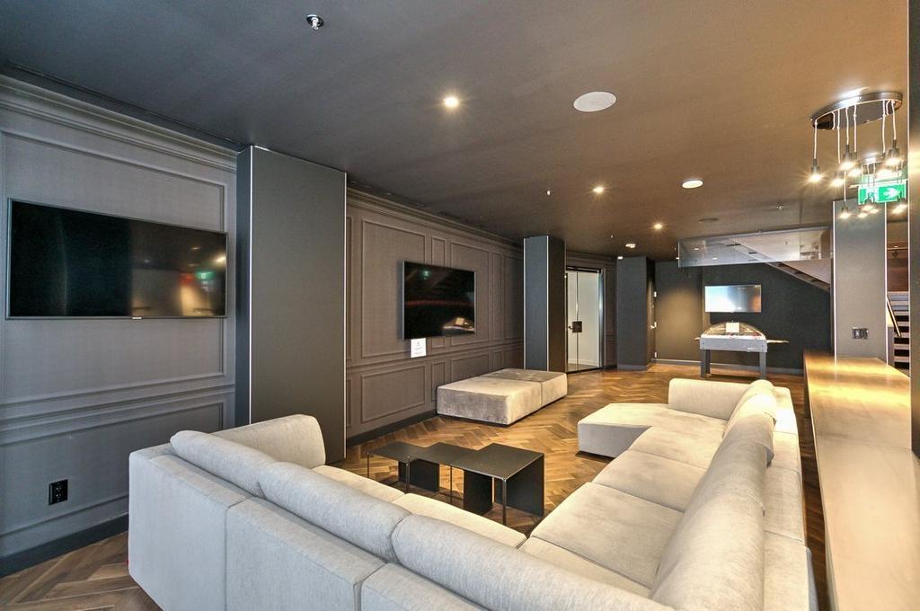 Salle communautaire - 2611-1288 Rue St-Antoine O., Montréal (Ville-Marie), QC - Indoor Photo Showing Living Room