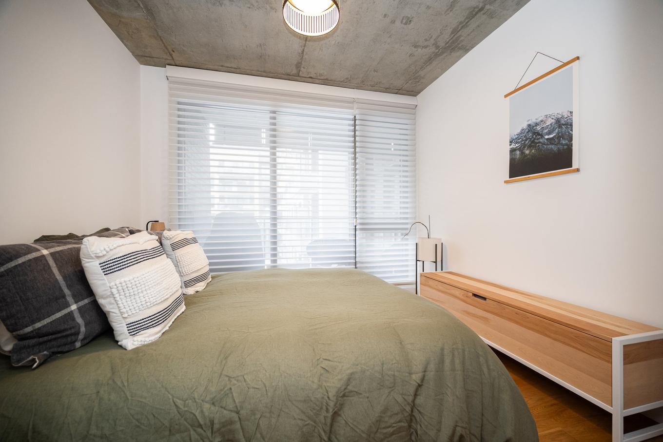 Primary bedroom - 303-75 Rue De Castelnau O., Montréal (Villeray/Saint-Michel/Parc-Extension), QC - Indoor Photo Showing Bedroom