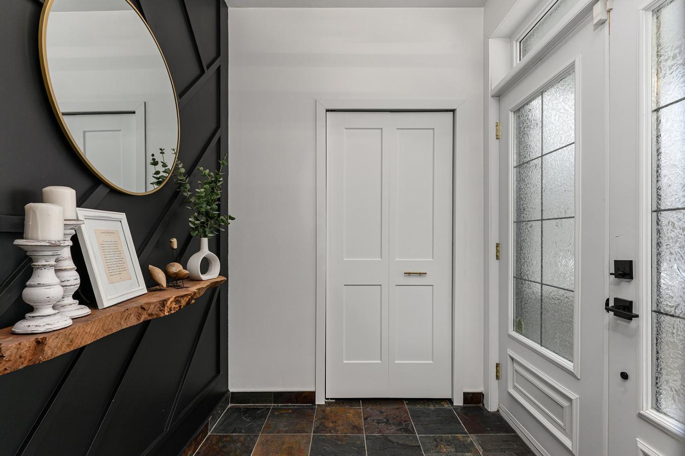 Hall d'entrée/Vestibule - 1238 Rue Champêtre, Saint-Lazare, QC - Indoor Photo Showing Other Room