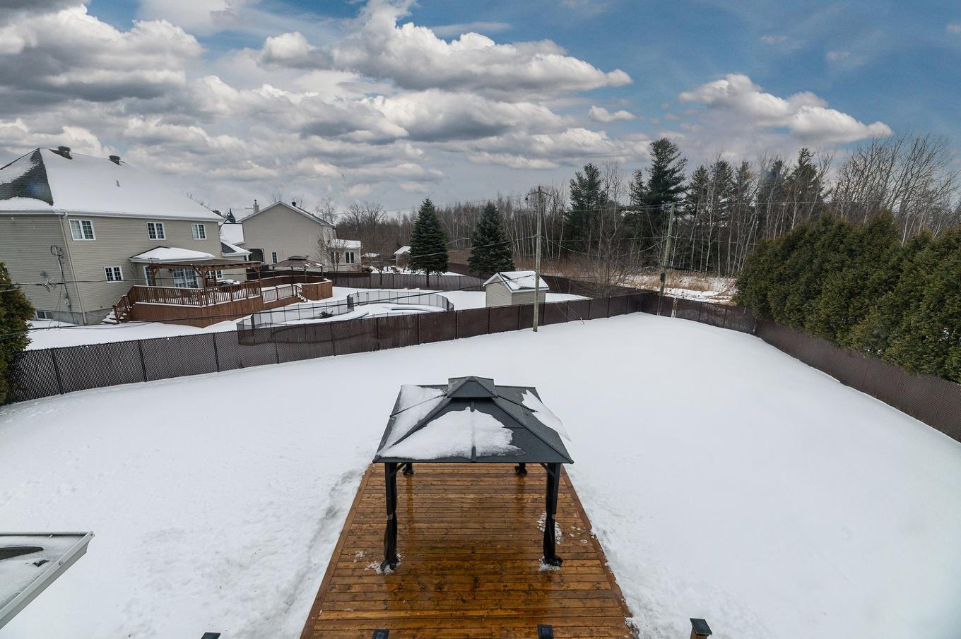 Cour - 1238 Rue Champêtre, Saint-Lazare, QC - Outdoor