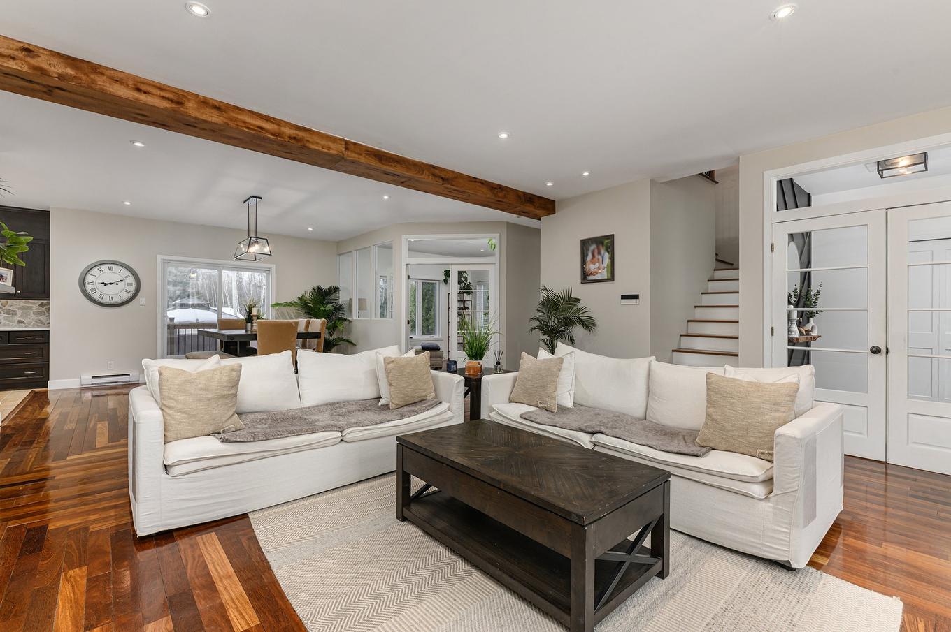 Salon - 1238 Rue Champêtre, Saint-Lazare, QC - Indoor Photo Showing Living Room