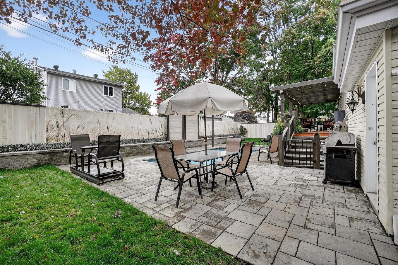 Cour - 4 Rue De Lisieux, Blainville, QC - Outdoor