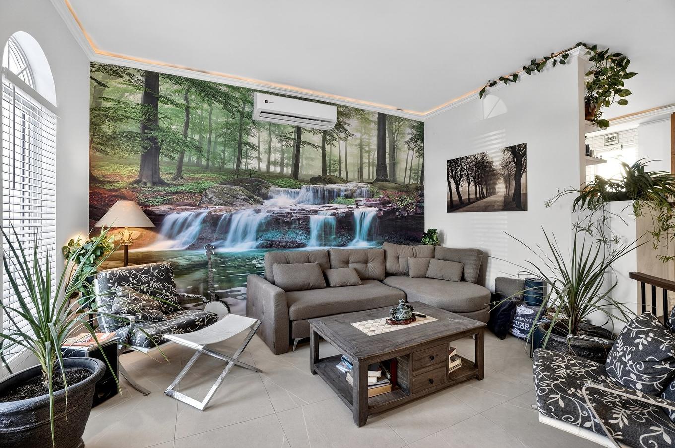 Salon - 4 Rue De Lisieux, Blainville, QC - Indoor Photo Showing Living Room