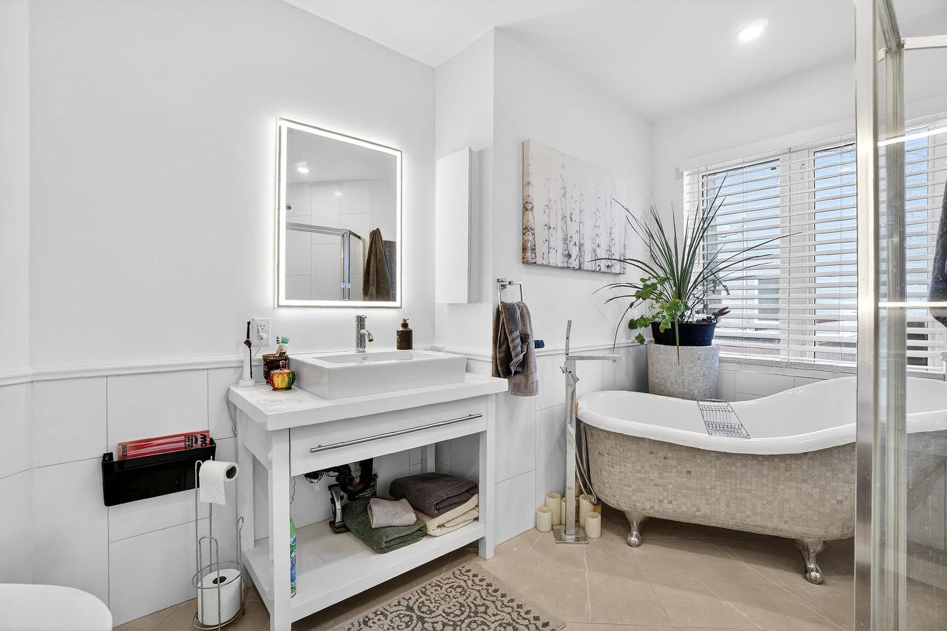 Salle de bains - 4 Rue De Lisieux, Blainville, QC - Indoor Photo Showing Bathroom