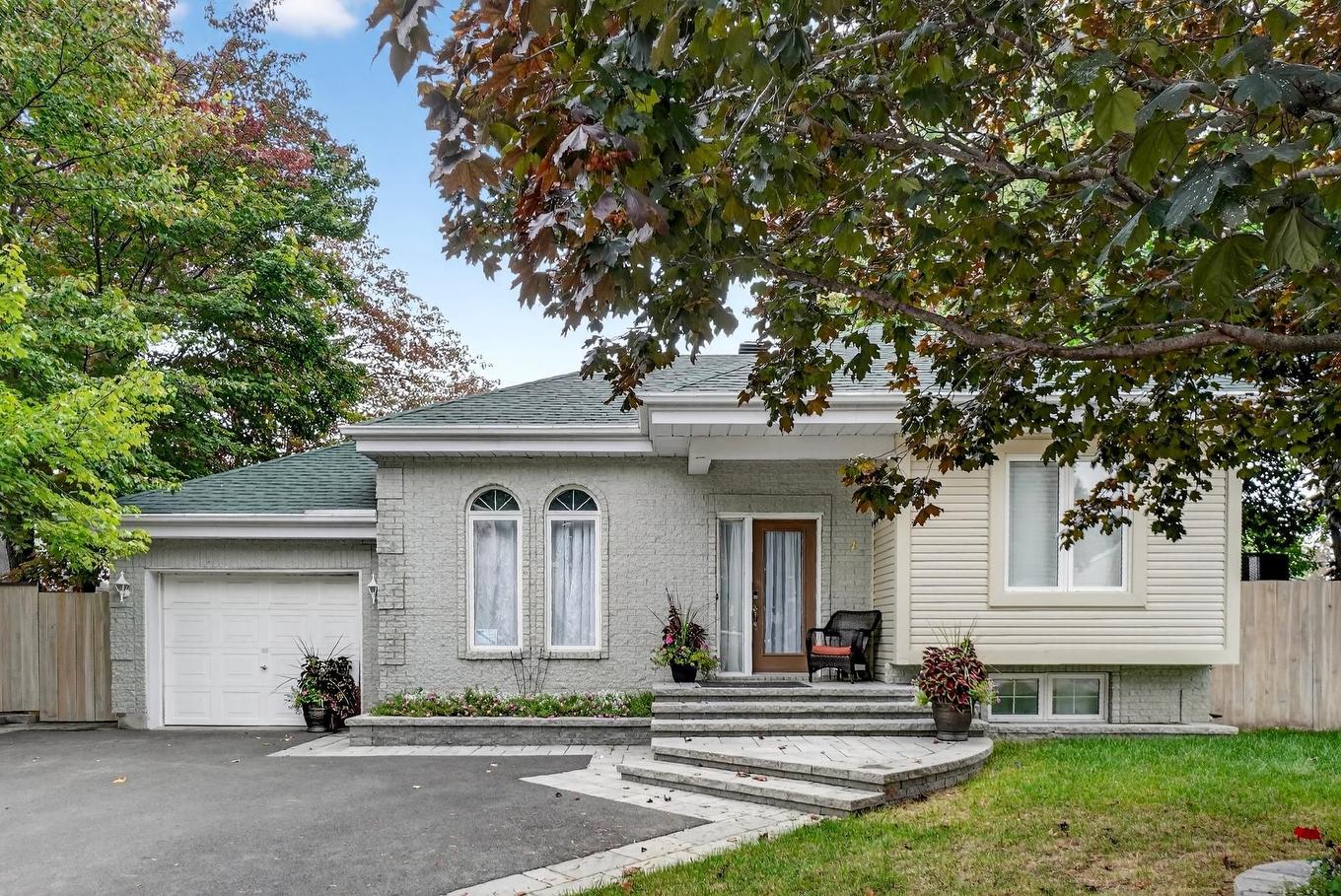 Façade - 4 Rue De Lisieux, Blainville, QC - Outdoor With Facade