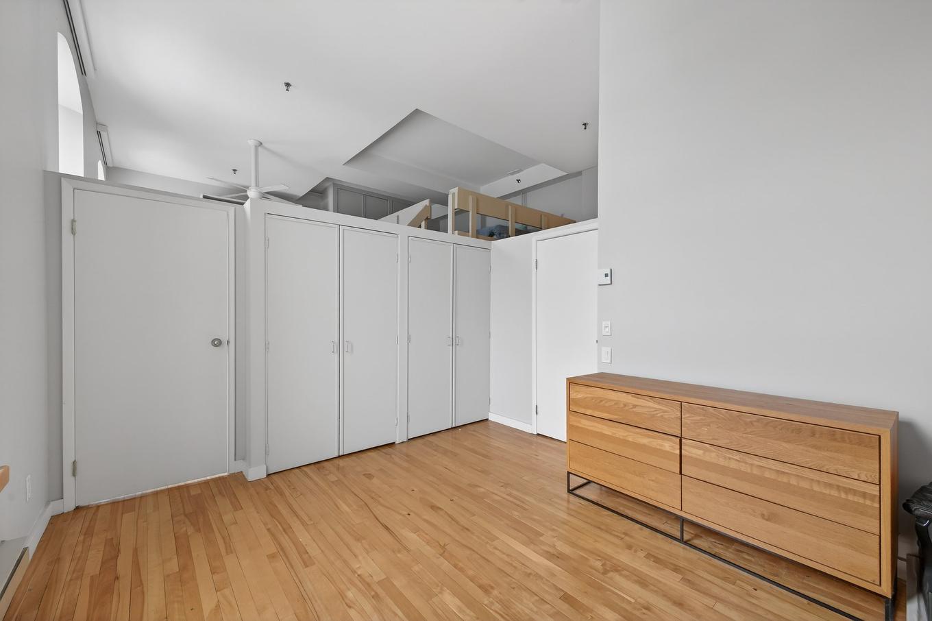 Primary bedroom - 324-260 Rue Sherbrooke E., Montréal (Ville-Marie), QC - Indoor Photo Showing Other Room