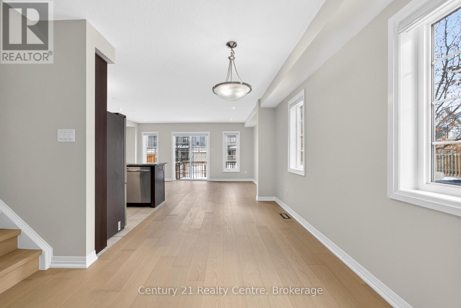 157 South Creek Drive, Kitchener, ON - Indoor Photo Showing Other Room