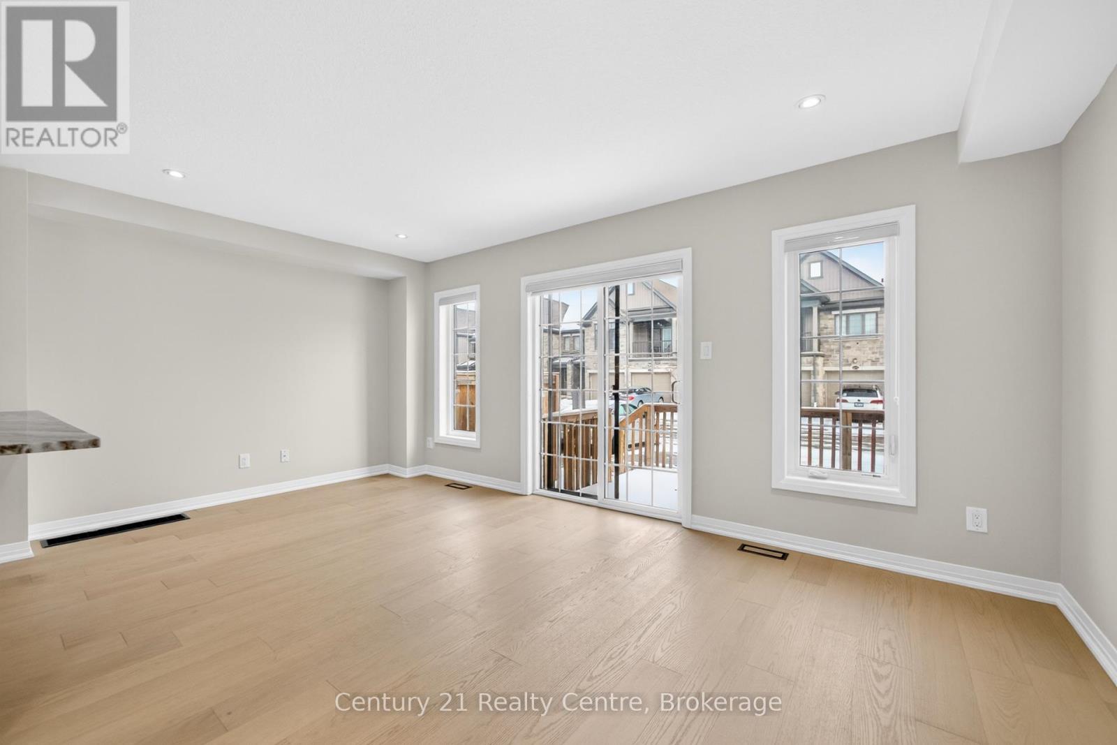 157 South Creek Drive, Kitchener, ON - Indoor Photo Showing Other Room