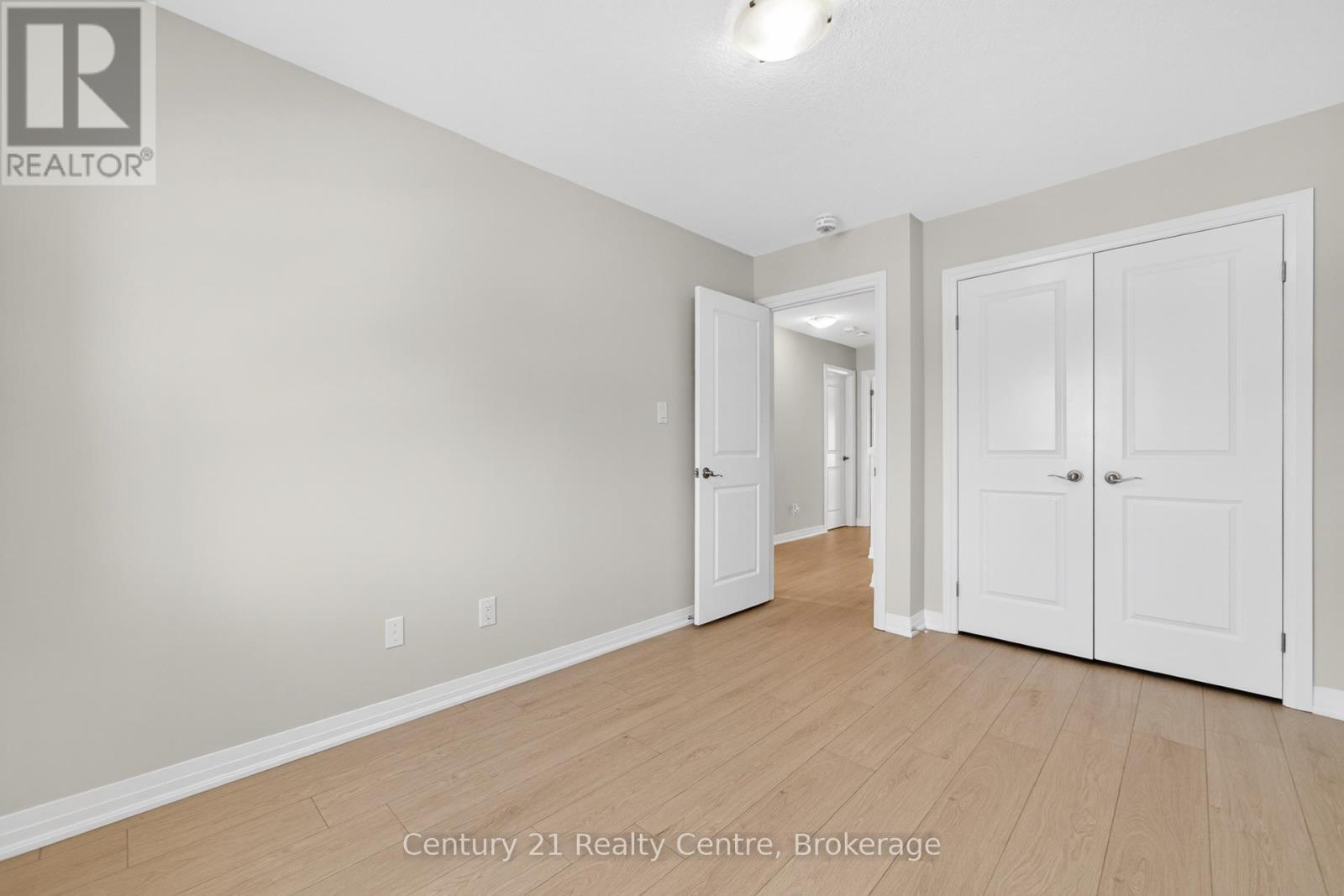 157 South Creek Drive, Kitchener, ON - Indoor Photo Showing Other Room