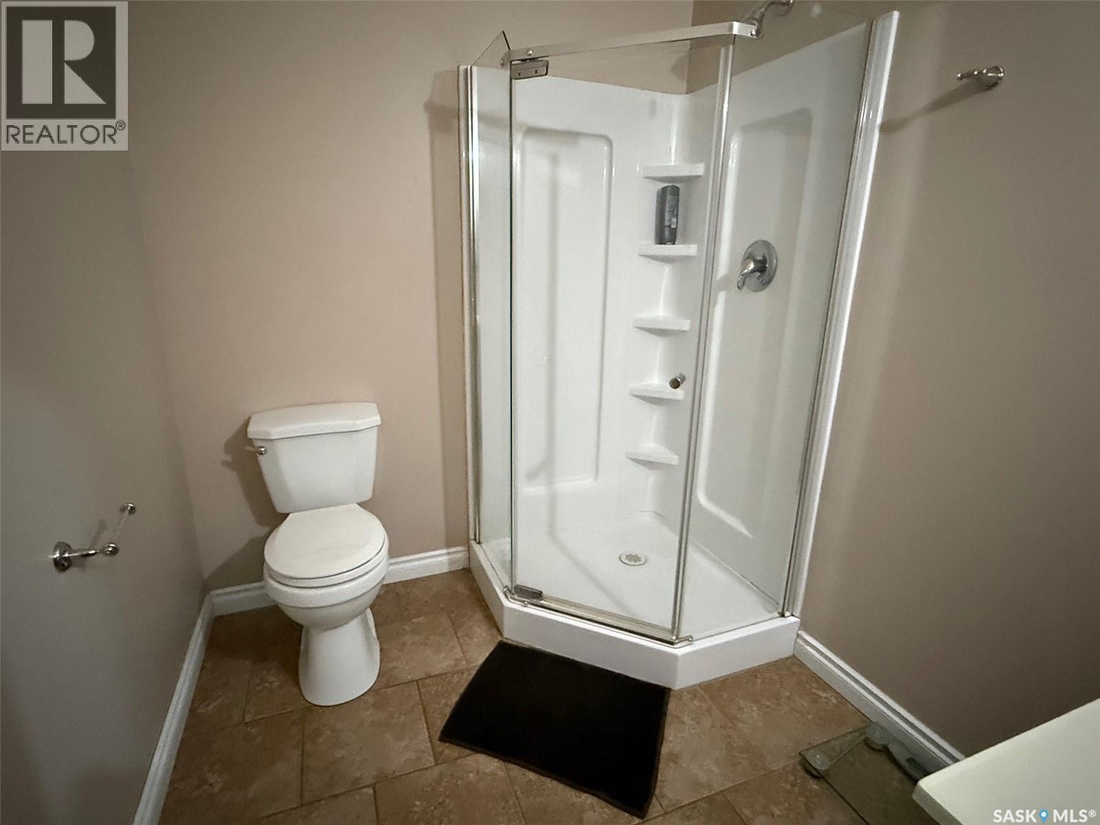 1448 Studer Street, La Ronge, SK - Indoor Photo Showing Bathroom