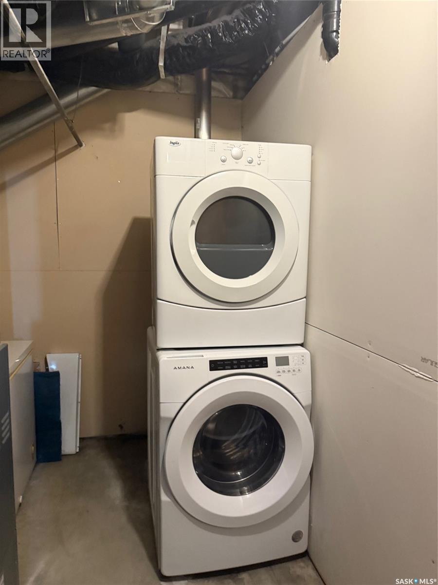 1448 Studer Street, La Ronge, SK - Indoor Photo Showing Laundry Room