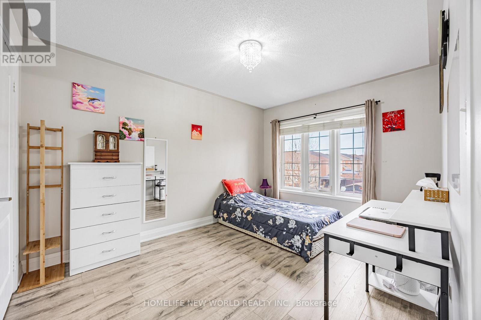 7 Batt Crescent S, Ajax, ON - Indoor Photo Showing Bedroom