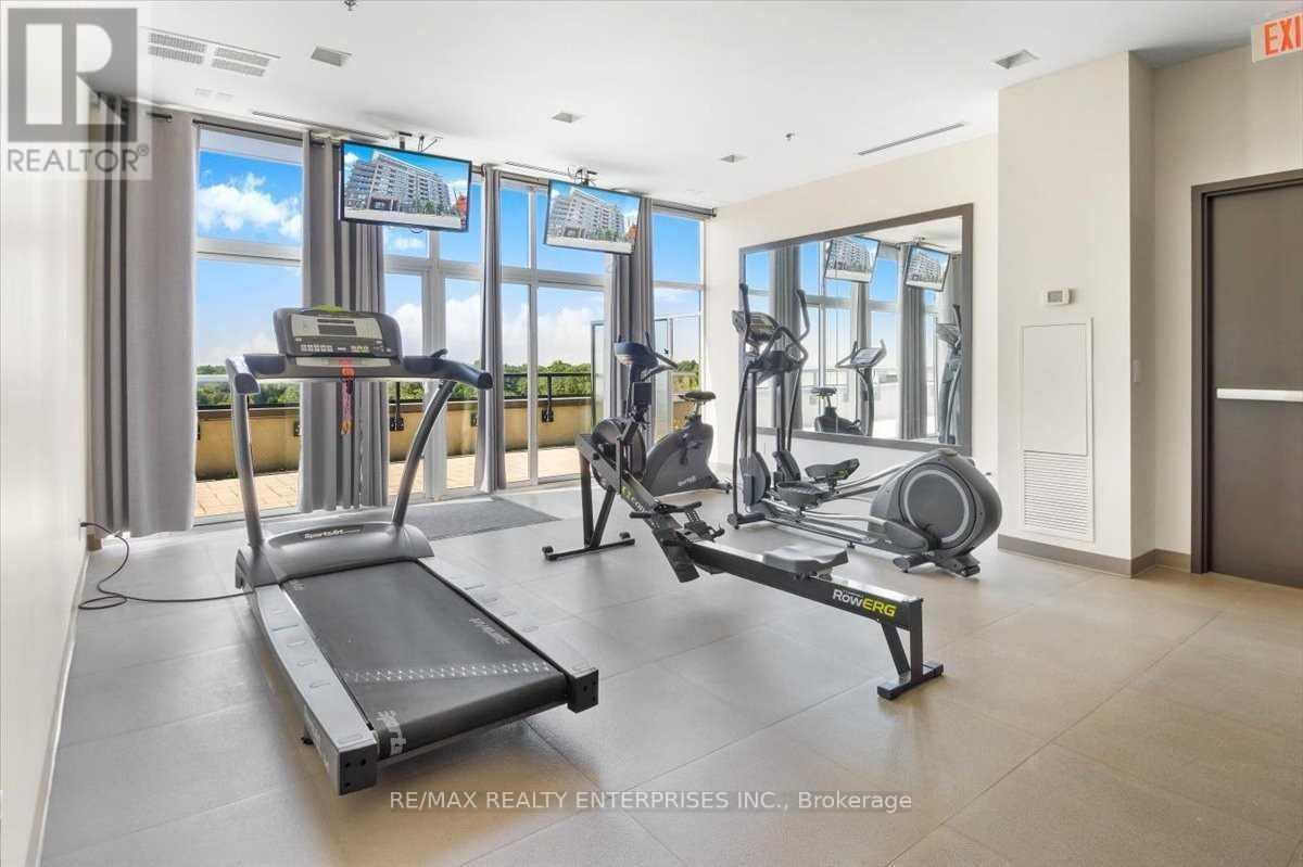 Gym - Th1 - 11 Superior Avenue, Toronto, ON - Indoor Photo Showing Gym Room