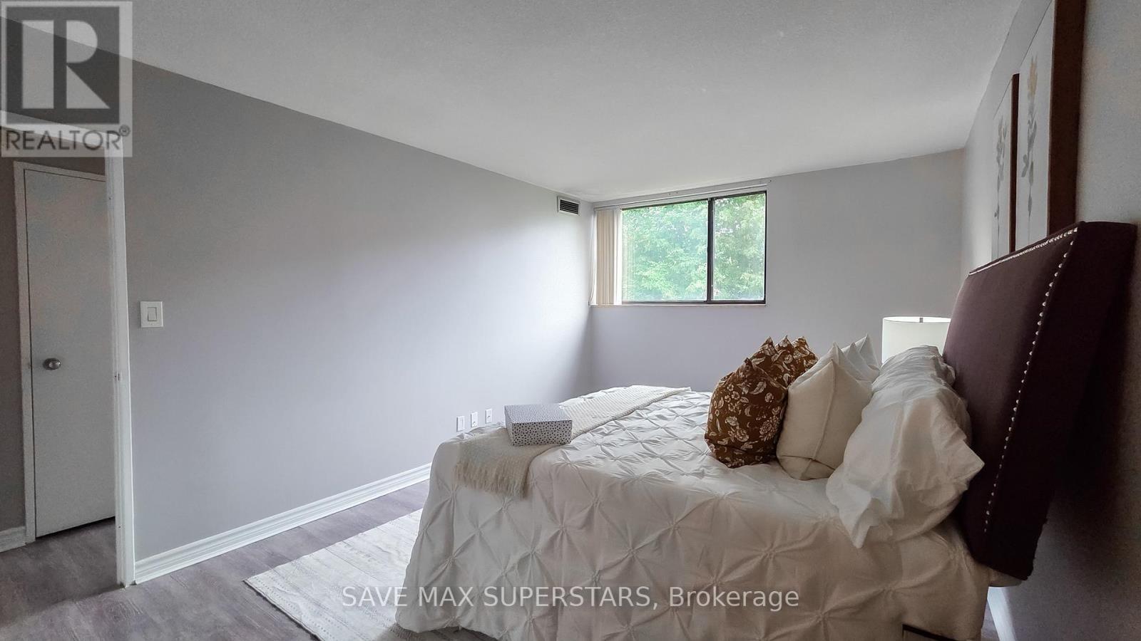 501 - 50 Baif Boulevard, Richmond Hill, ON - Indoor Photo Showing Bedroom