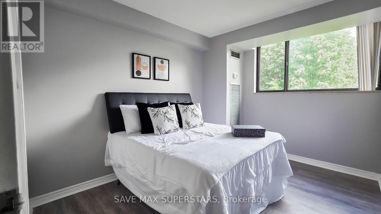501 - 50 Baif Boulevard, Richmond Hill, ON - Indoor Photo Showing Bedroom