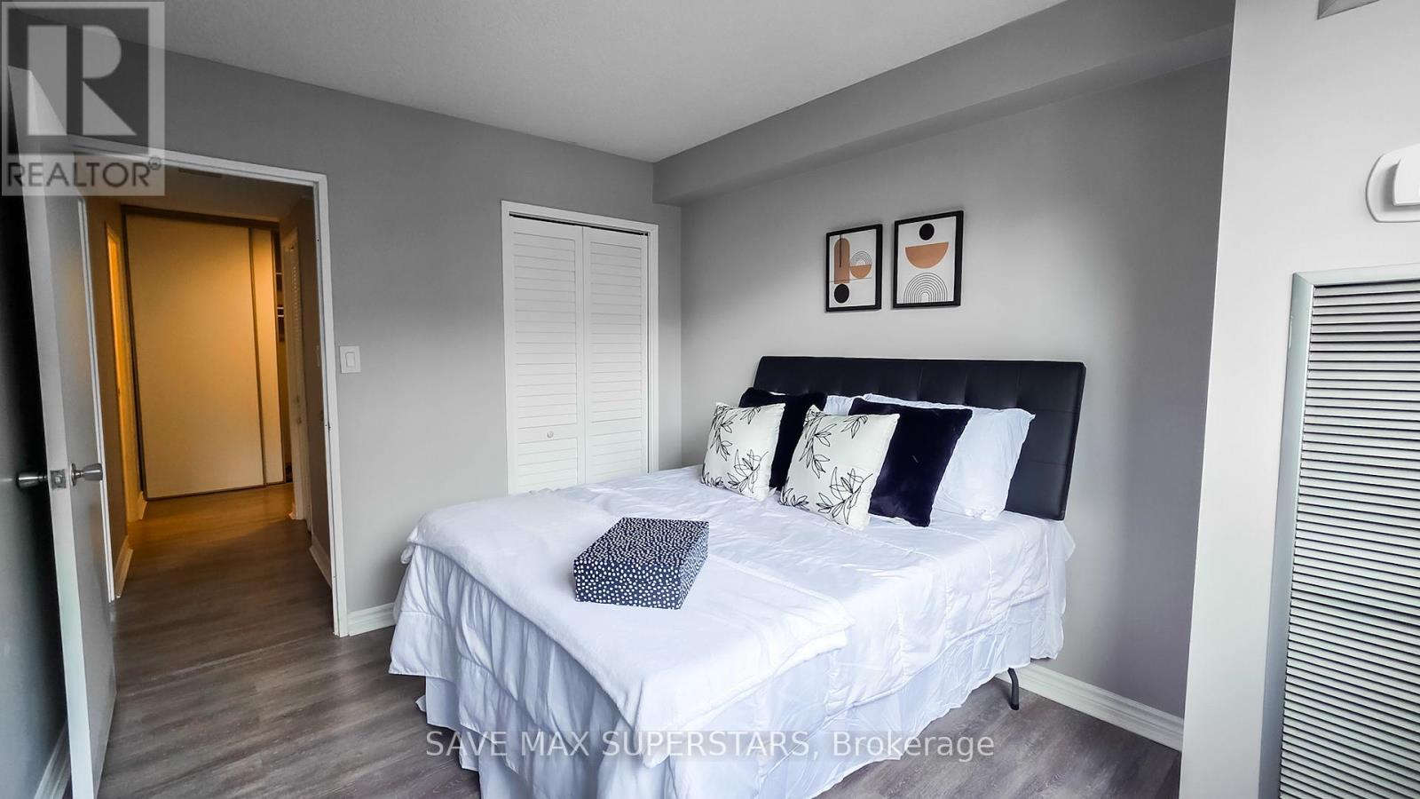 501 - 50 Baif Boulevard, Richmond Hill, ON - Indoor Photo Showing Bedroom