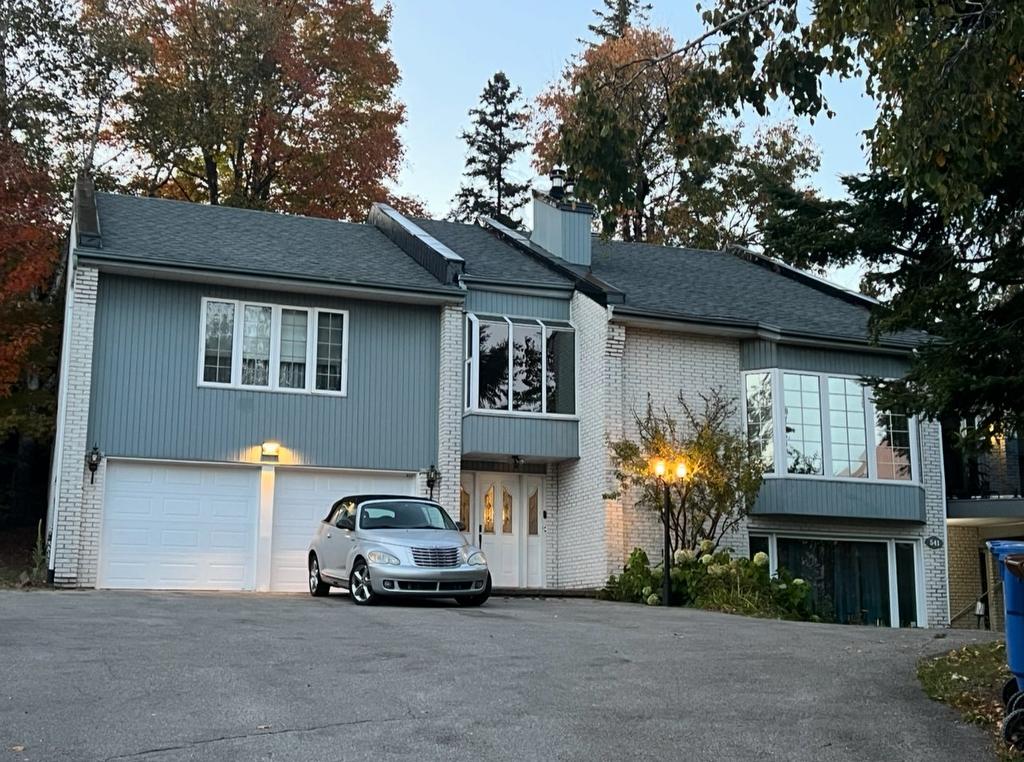 Frontage - 541 Rue Principale, Saint-Sauveur, QC - Outdoor With Facade