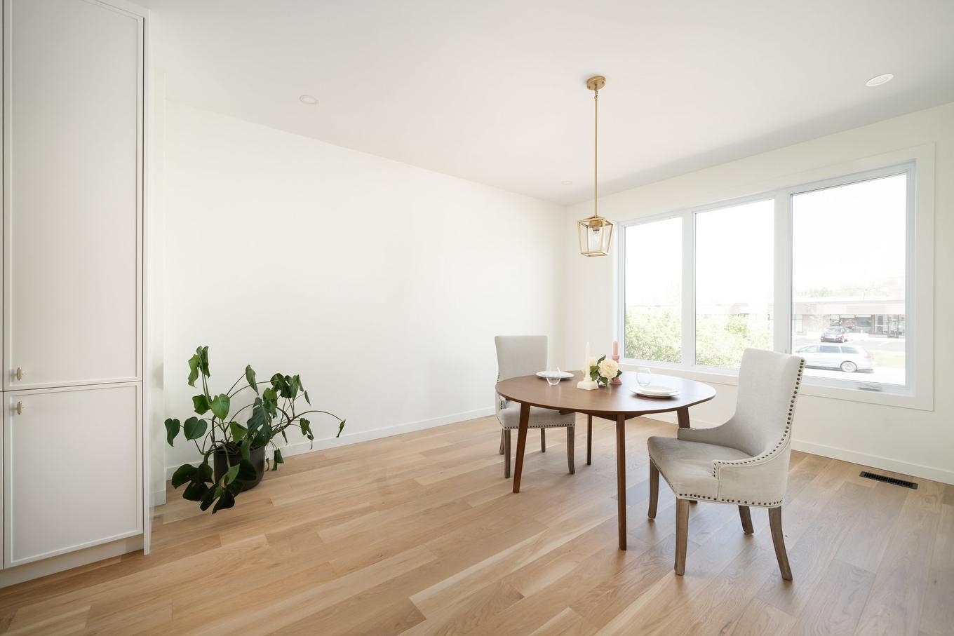 Dining room - 4492 Boul. Westpark, Montréal (Pierrefonds-Roxboro), QC - Indoor Photo Showing Dining Room