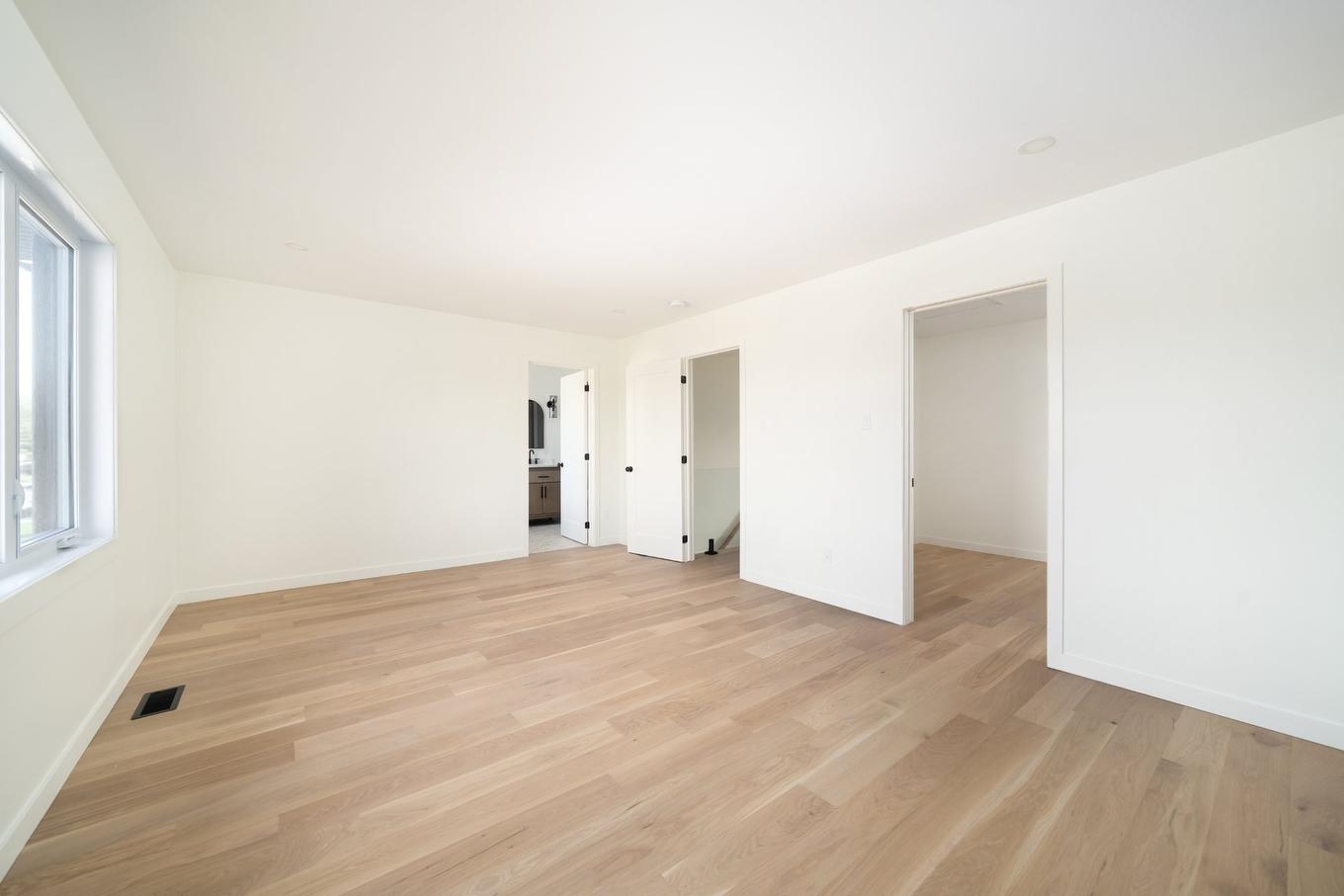 Primary bedroom - 4492 Boul. Westpark, Montréal (Pierrefonds-Roxboro), QC - Indoor Photo Showing Other Room