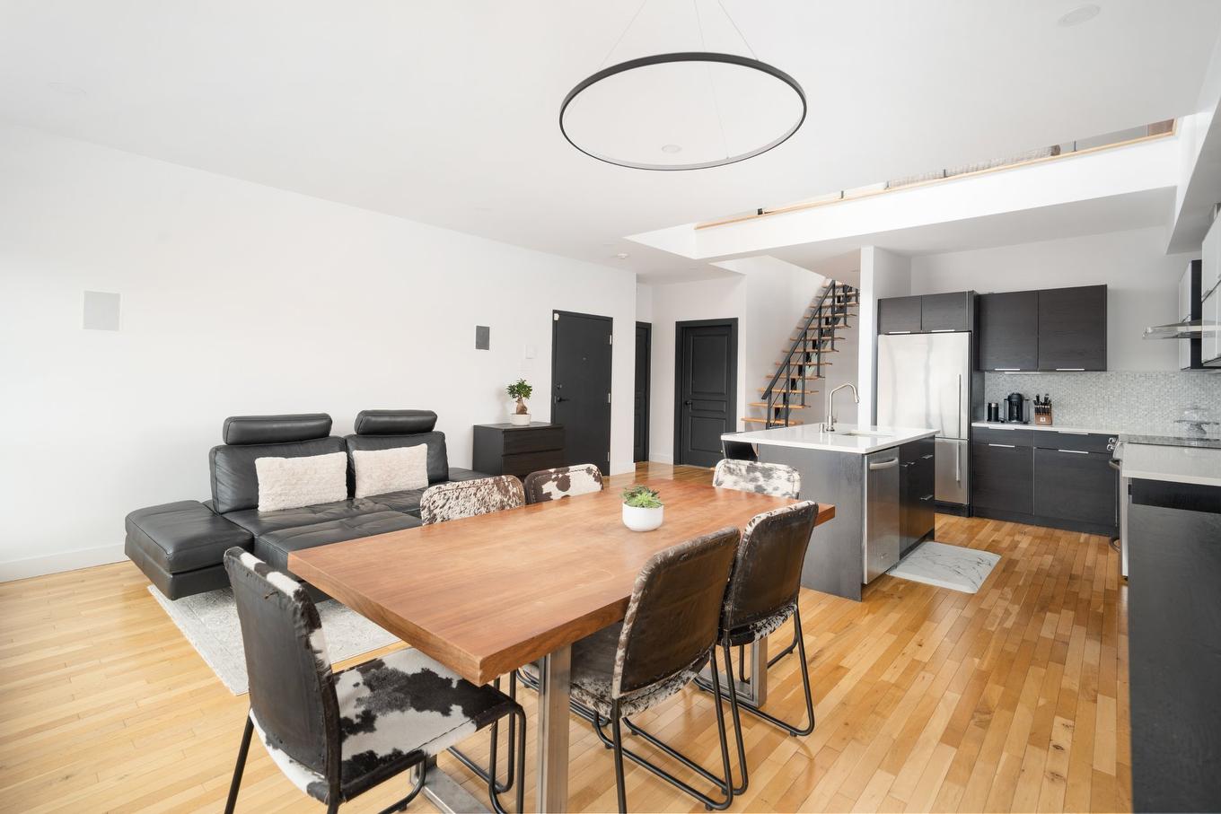 Dining room - 8-1820 Rue Mullins, Montréal (Le Sud-Ouest), QC - Indoor Photo Showing Dining Room