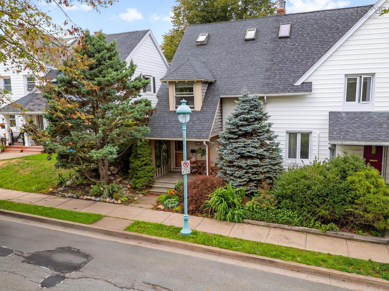 5523 Sebastian Pl, Halifax, NS