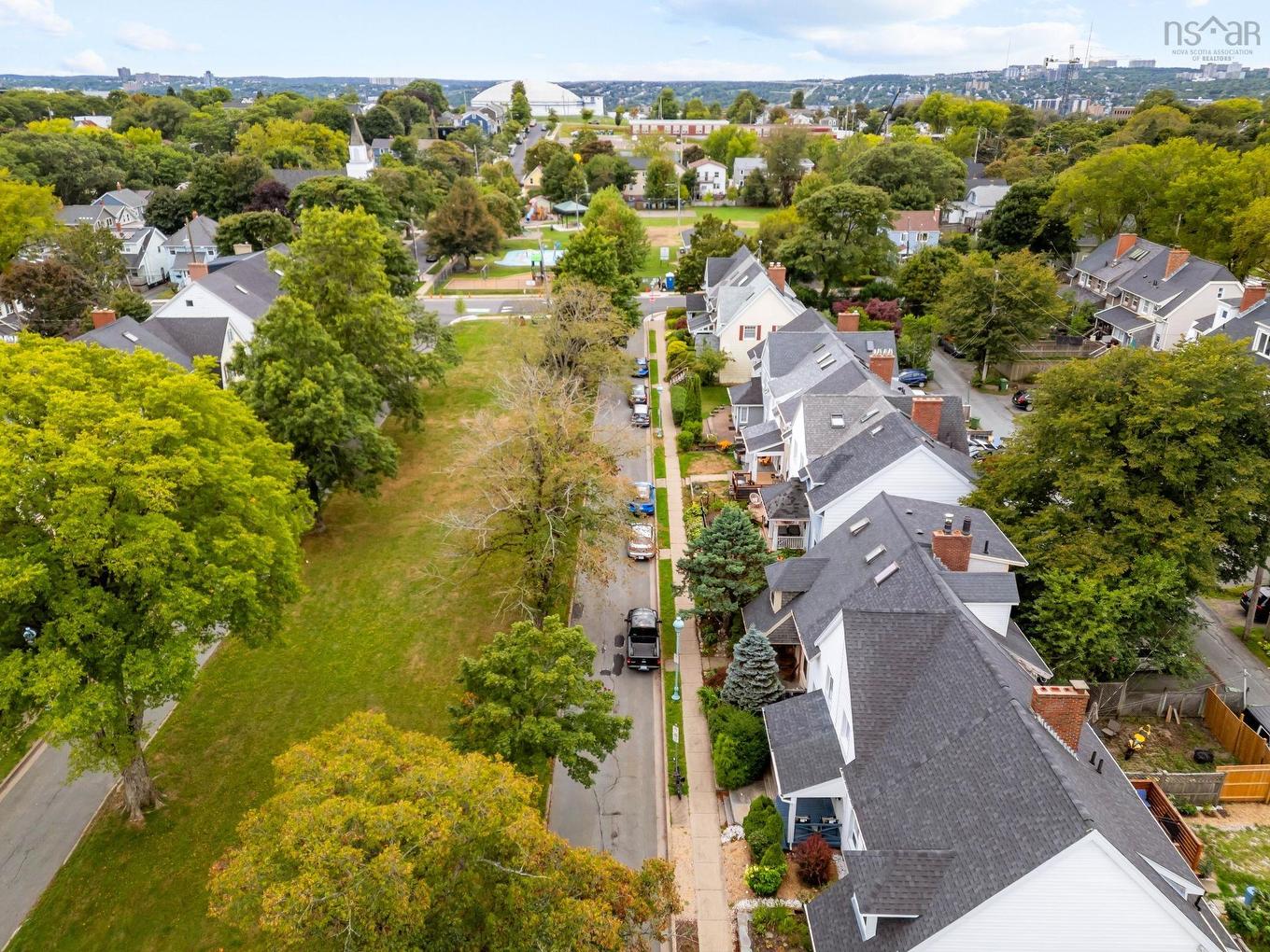 5523 Sebastian Pl, Halifax, NS