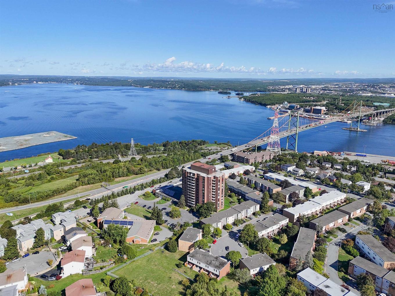 1202 5572 North Ridge Road, Halifax Peninsula, NS