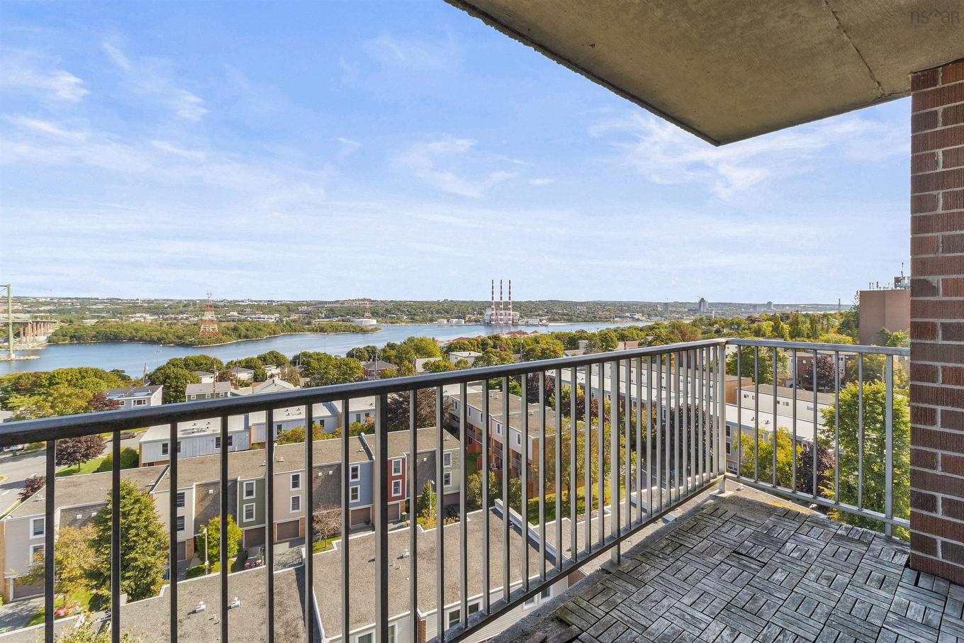 1202 5572 North Ridge Road, Halifax Peninsula, NS